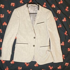 Light grey suit jacket. Zara. 36 slim fit